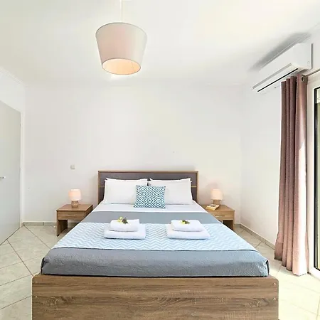 Di Creta Heated Pool Villa *